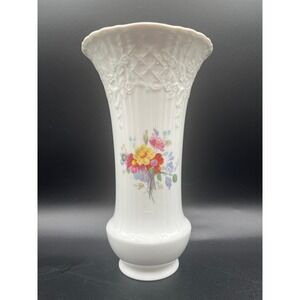 Vtg Kaiser Germany White Porcelain Vase Floral Bouquet Butterfly Motif 8" x 4.5"